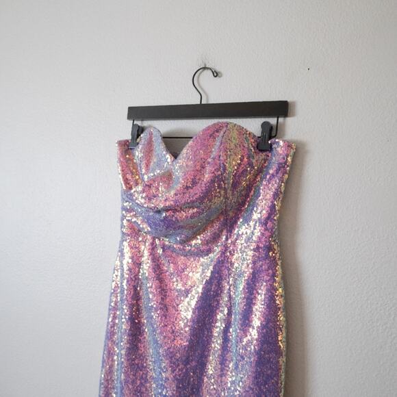 Lavish Alice Women's Purple Sequin Strapless Feather Trim Dress - Picture 6 of 6